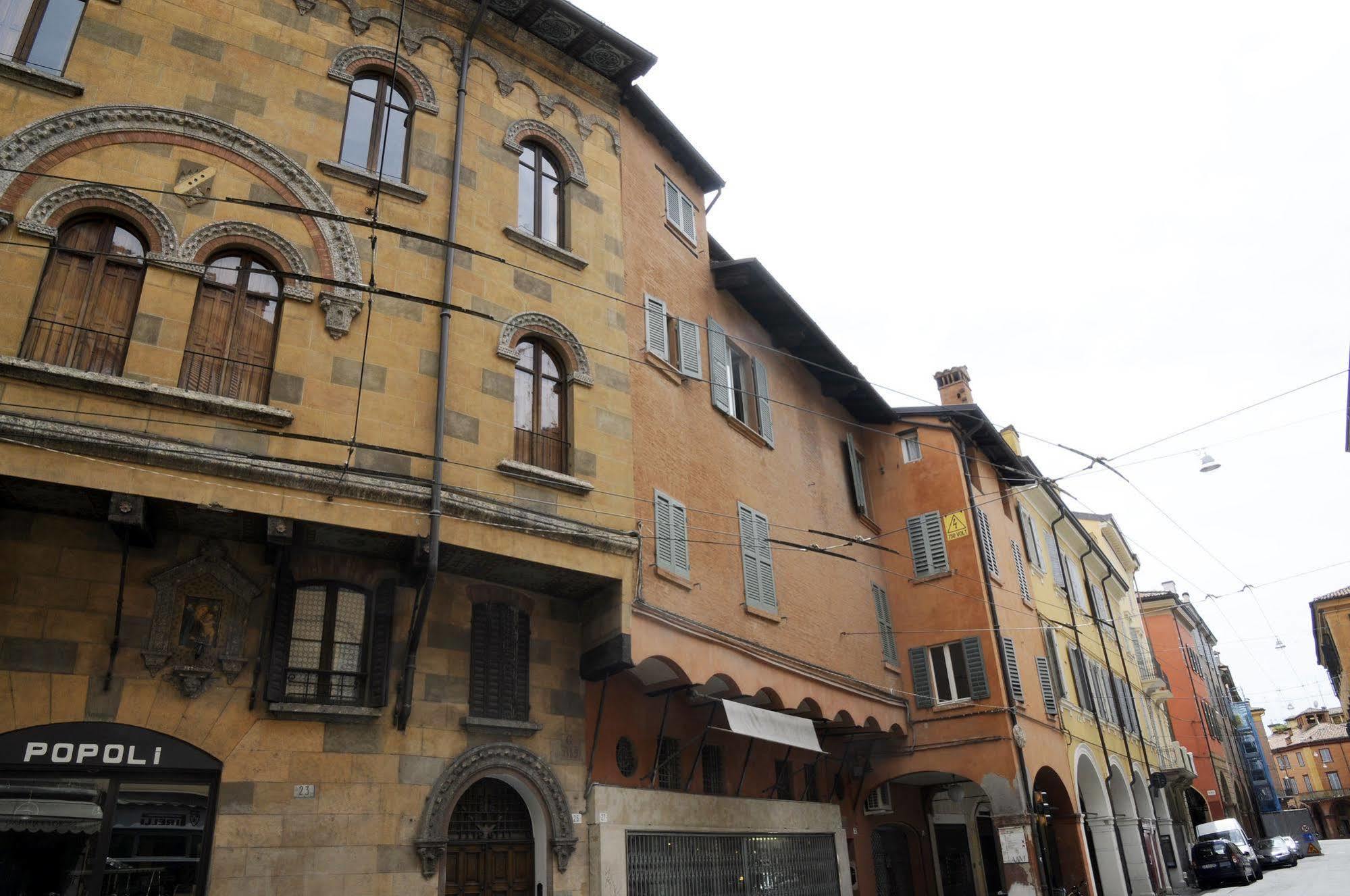 Emilia Suite Modena Exterior photo